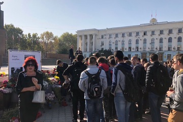 Студенты нашего колледжа почтили память погибших в Керчи