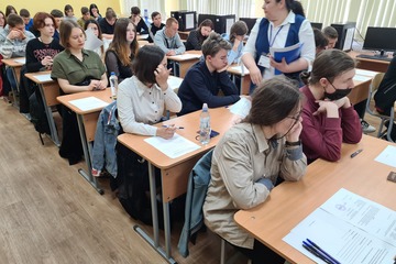 В Симферопольском колледже радиоэлектроники прошла Республиканская олимпиада по общеобразовательным учебным дисциплинам