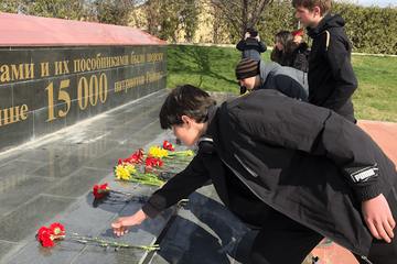 Мемориал жертвам фашистской  оккупации Крыма 1941-1944 гг. концлагерь «Красный»