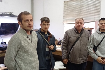Студенты группы "техническое обслуживание и ремонт радиоэлектронной техники " посетили сервисный центр ООО КРЫМТЕХНИКА